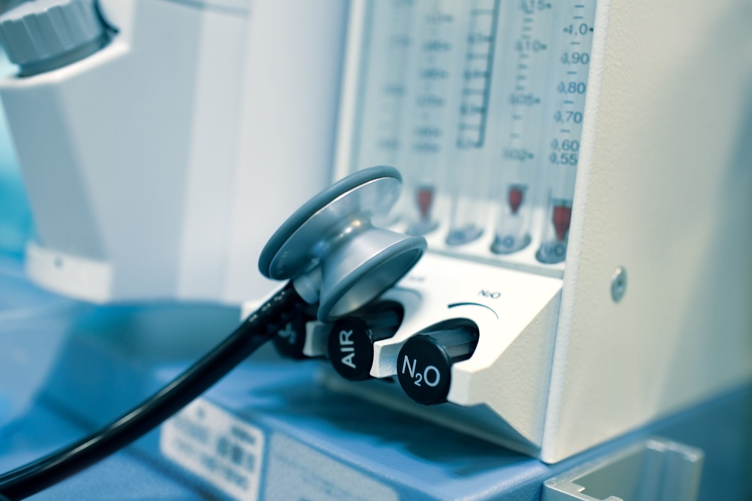 Mechanical medical device and stethoscope as a medical backgroun Mechanical medical device and stethoscope as a medical background.