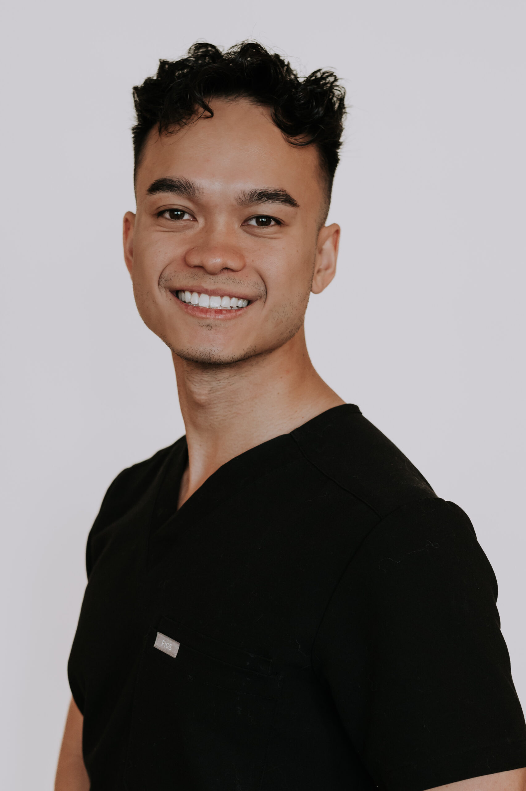 Dr. Davin Truong
